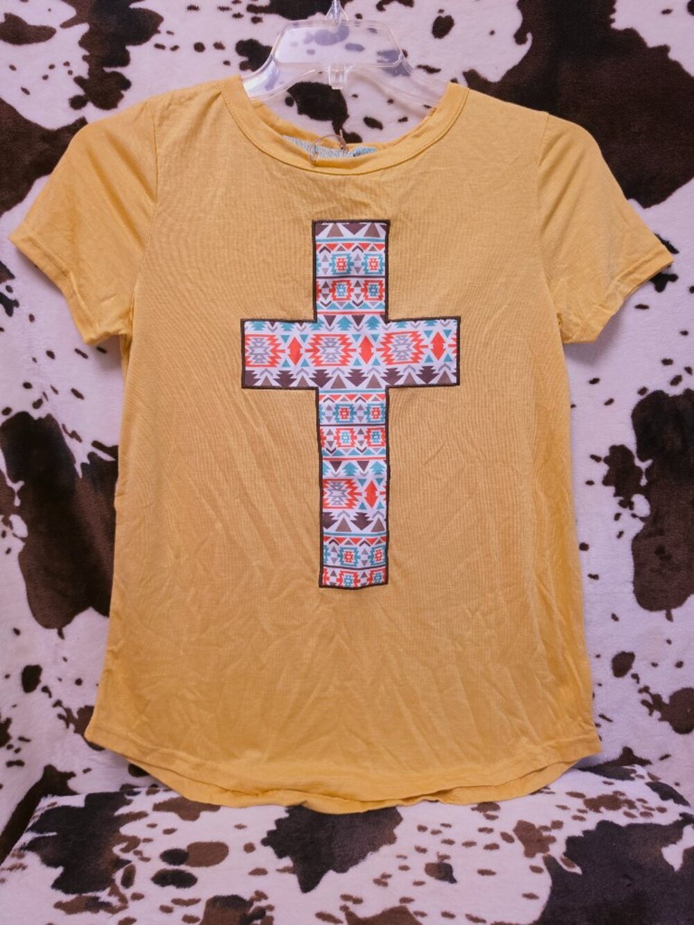 Southern Grace Aztec Cross Graphic Tee Yellow Western Top Short Sleeve Small